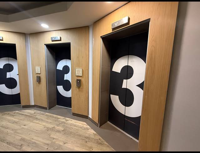 5,634M² OFFICE TO LET IN ROSEBANK